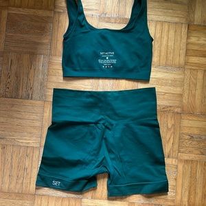 Set Active Sculpt Flex Box Bra and Biker Shorts